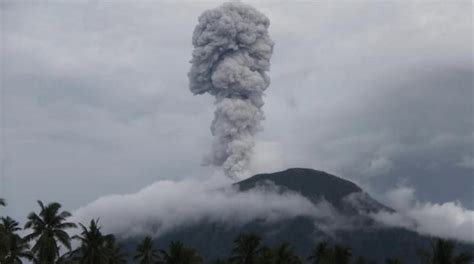 latest volcano eruption in indonesia